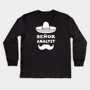 Señor Analyst Pun | Gift for Senior Analysts Kids Long Sleeve T-Shirt